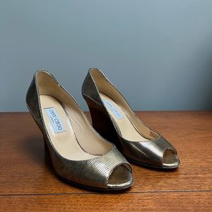 Jimmy Choo peep toe gold wedges 38.5/ 8.5 M